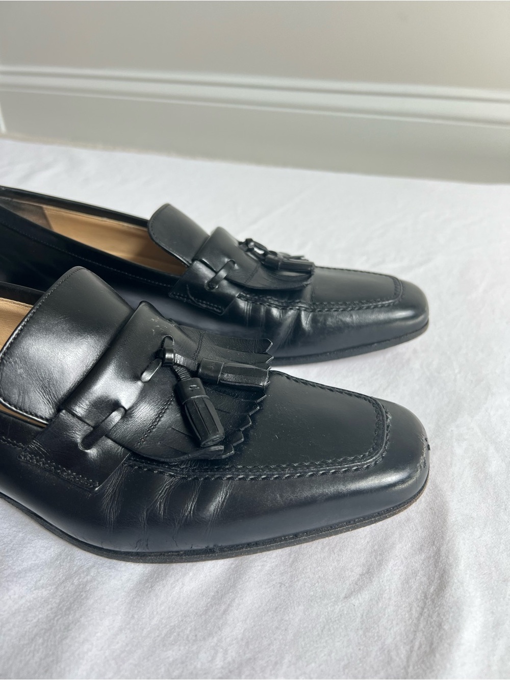 Salvatore Ferragamo Black Leather Tassel Kiltie Loafers - Picture 4 of 7